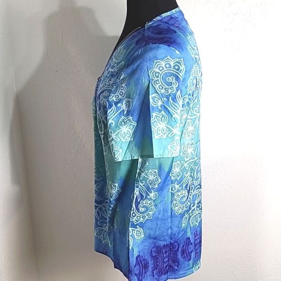 Noracora Pullover Top, Shades of Blue/White, Zipper Neckline, Size Medium, NWY - Picture 4 of 7